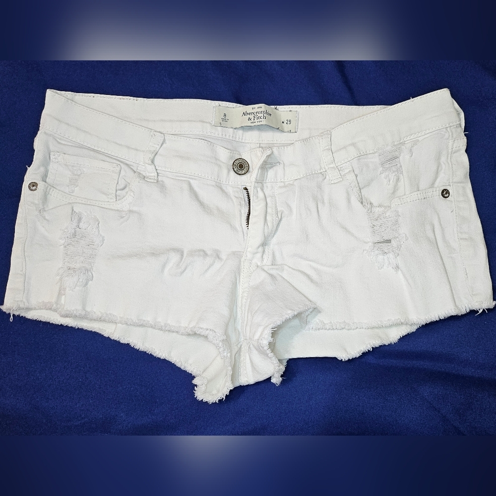 Abercrombie & Fitch destroyed shorts
